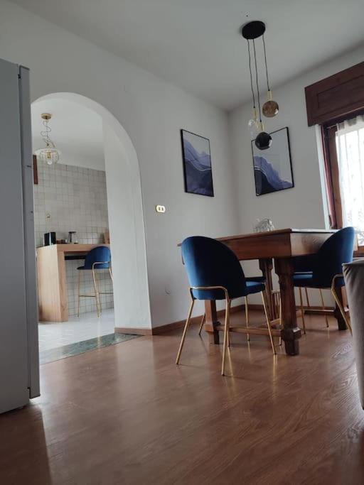 Neblou Lägenhet Aosta Exteriör bild